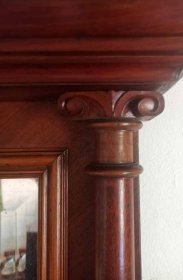 gruenderzei-spiegel-mit-saeulen-und-konsole-nuss-um-1880.20