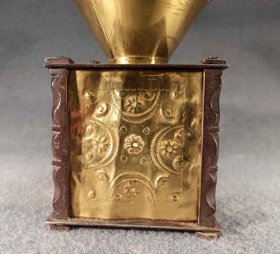 kaffeemuehle-a-m-19-jh-messing-eisen.5