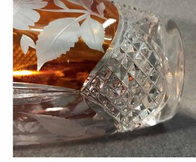 grosse-kristallvase-teilw-farbig-bernstein-ueberfangen-und-geschliffen-h-25-cm.7