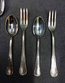 wmf-besteck-79-teile-speise-u-kaffeebesth-versilbert-90-ereck-umfangreic.9