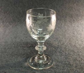 biedermeierglas-schnaps-likoerglas-2-v-19-jh.4