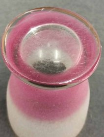 biedermeiergla-sogen-eisglas-um-1850-zweifarbig.4