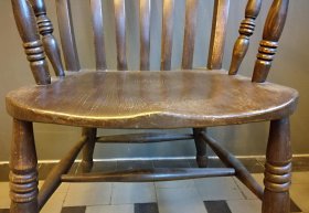 mendelsham-chair-um-1870.4