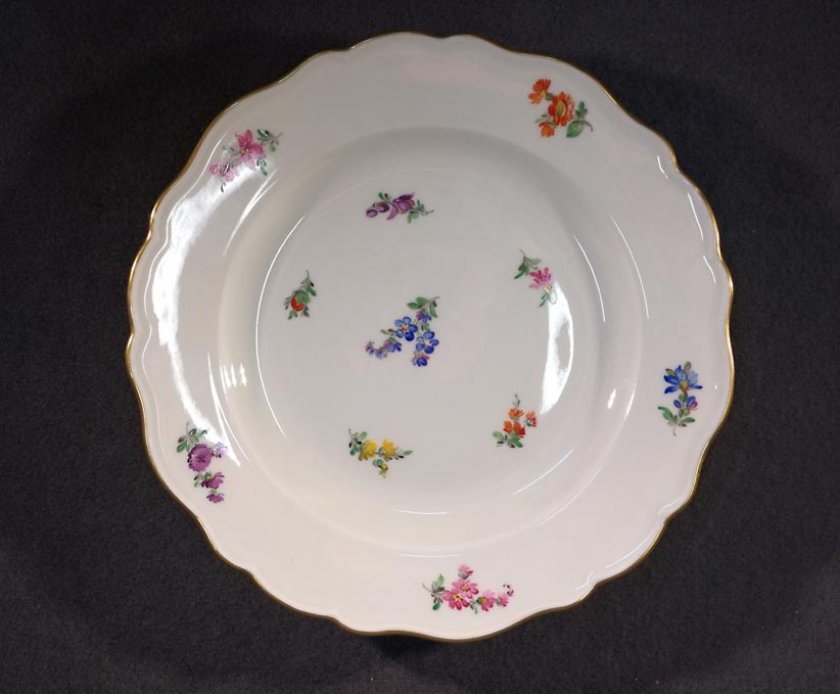 meissen-teller-streubluemchen-u-gold-knaufzeit-d-ca-24-cm-1-wahl